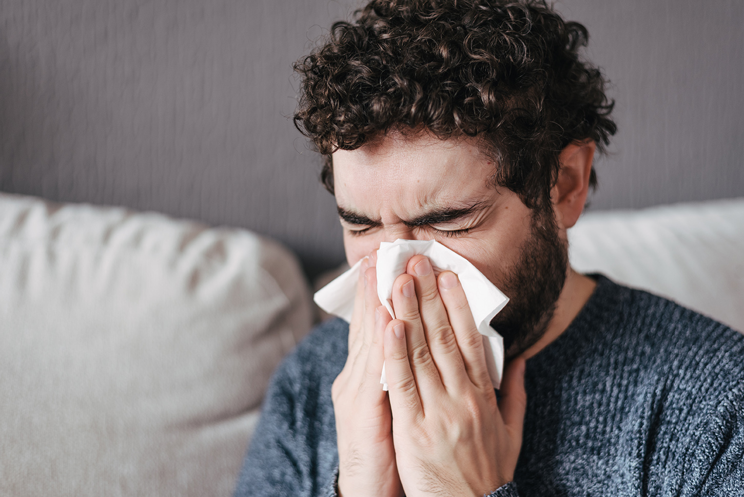 Resfriado, gripe o COVID: cómo distinguir los virus del otoño